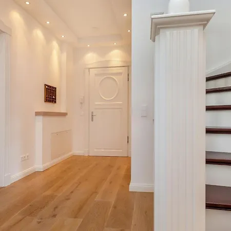 Ostseebad Sellin, Ruegen, Villa Theres דירה