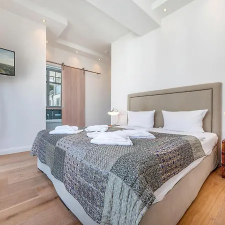 Ostseebad Sellin, Ruegen, Villa Theres דירה *