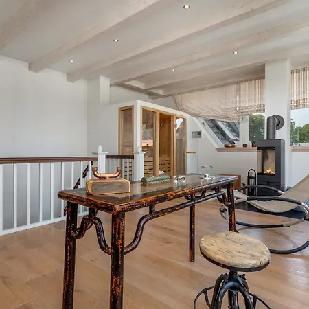 Ostseebad Sellin, Ruegen, Villa Theres דירה