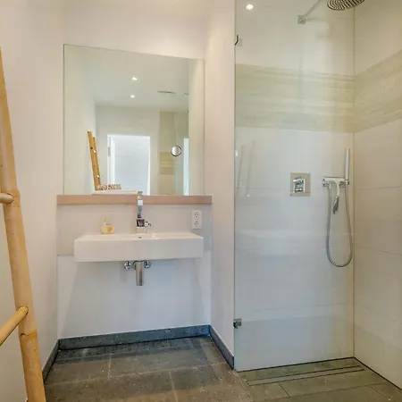 דירה Ostseebad Sellin, Ruegen, Villa Theres