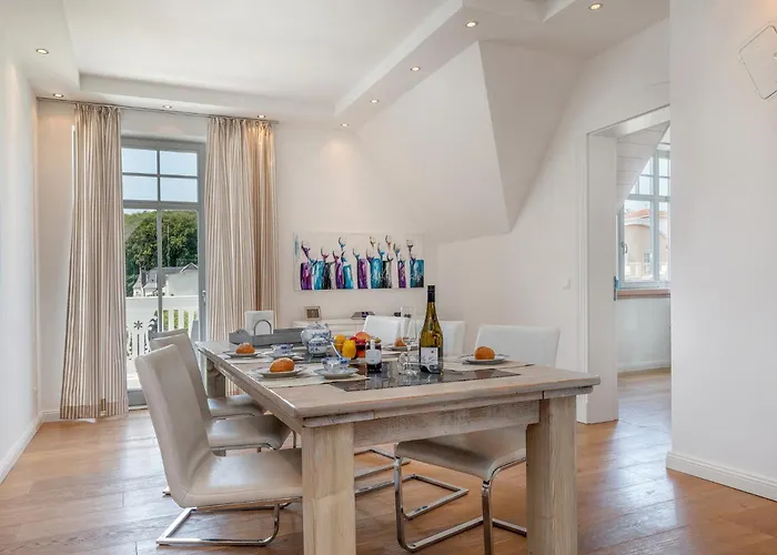 Villa Theres Penthouse Seaside *